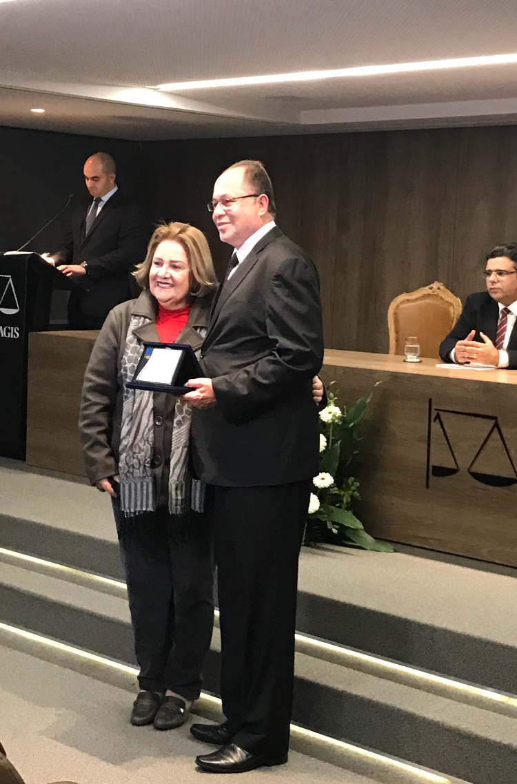 fcb2cf47 4b3c 4f1c 8547 04de98b109be